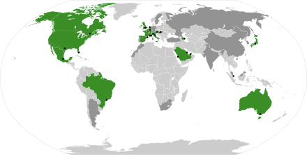 Locations of F1 race circuits, 2022’s hosting nations are highlighted in green. Former host nations are shown in dark grey. Source: [Wikipedia](https://en.wikipedia.org/wiki/List_of_Formula_One_circuits)